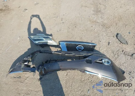 2015 Nissan Pathfinder Platinum z USA, uszkodzony, nr VIN 5N1AR2MNXFC683470